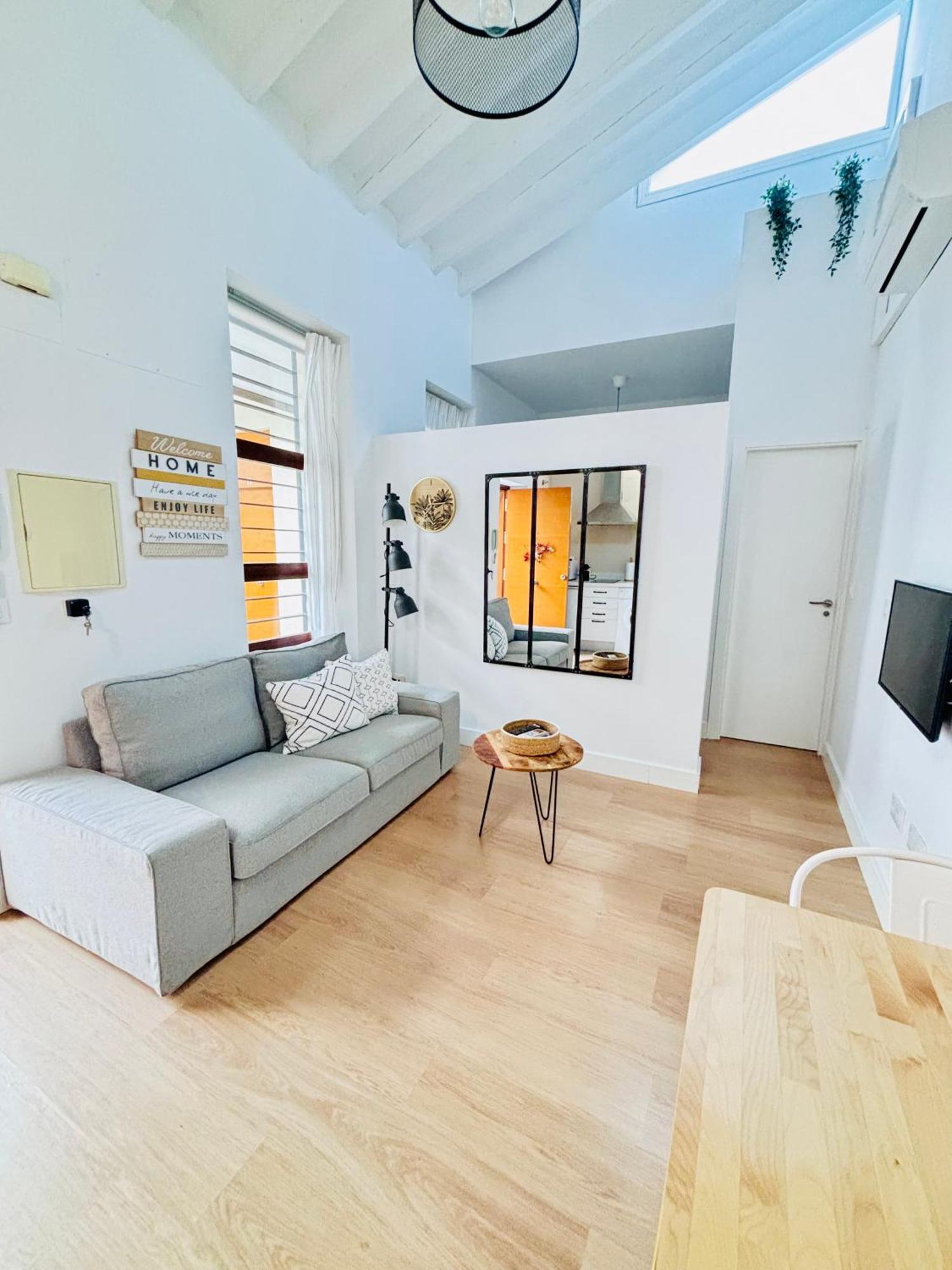 La buhardilla Apartment Sevilla Bagian luar foto