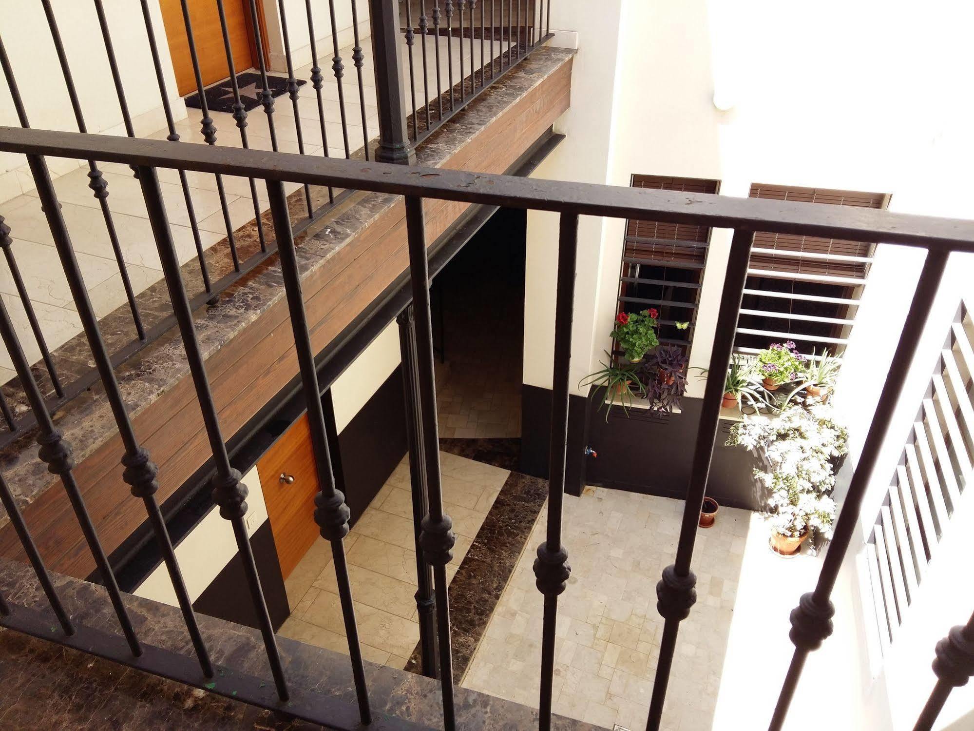 La buhardilla Apartment Sevilla Bagian luar foto