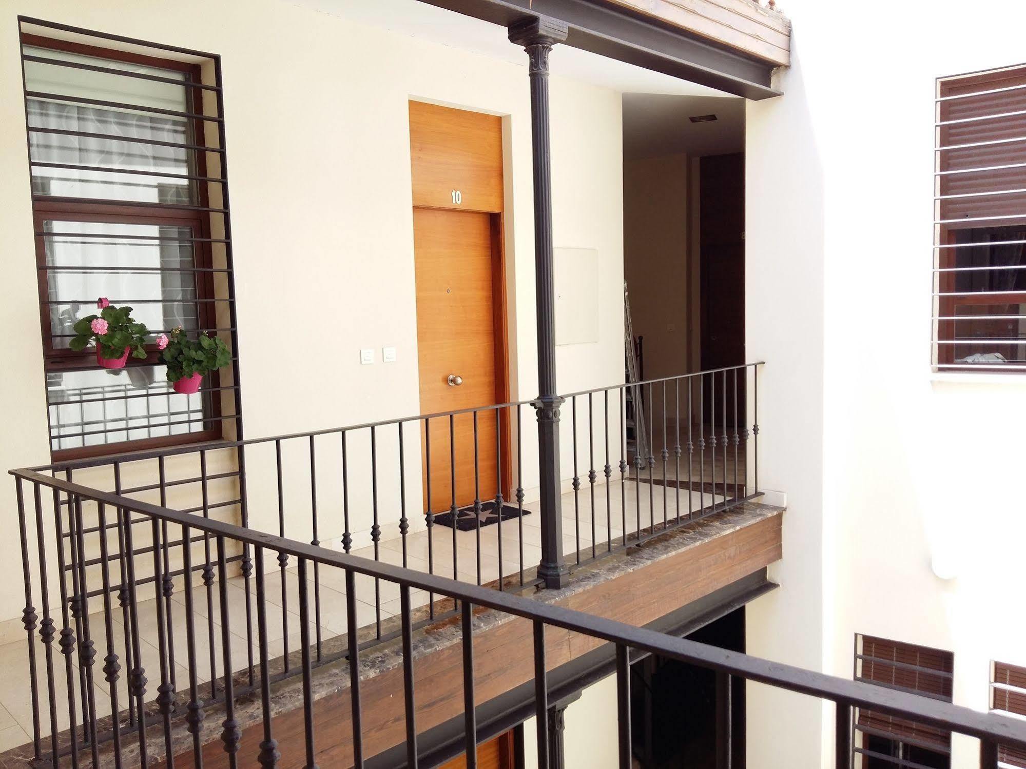 La buhardilla Apartment Sevilla Bagian luar foto